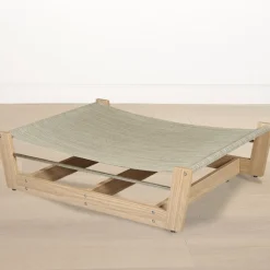 Bowsers pet lounger raised dog bed with mat