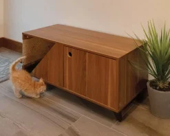 Jessie Jr Pet Cabinet with Scratching Post