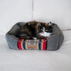 Pendleton Vintage Camp Heather Green Kuddler Bed For Cats & Dogs